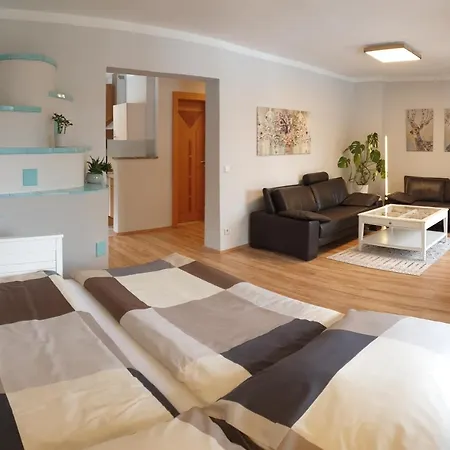 Waldfriede Apartment *